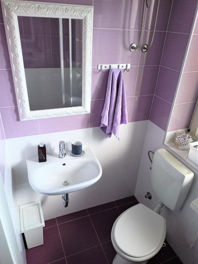 Cozy Apartment In The City Center Pula Exterior foto